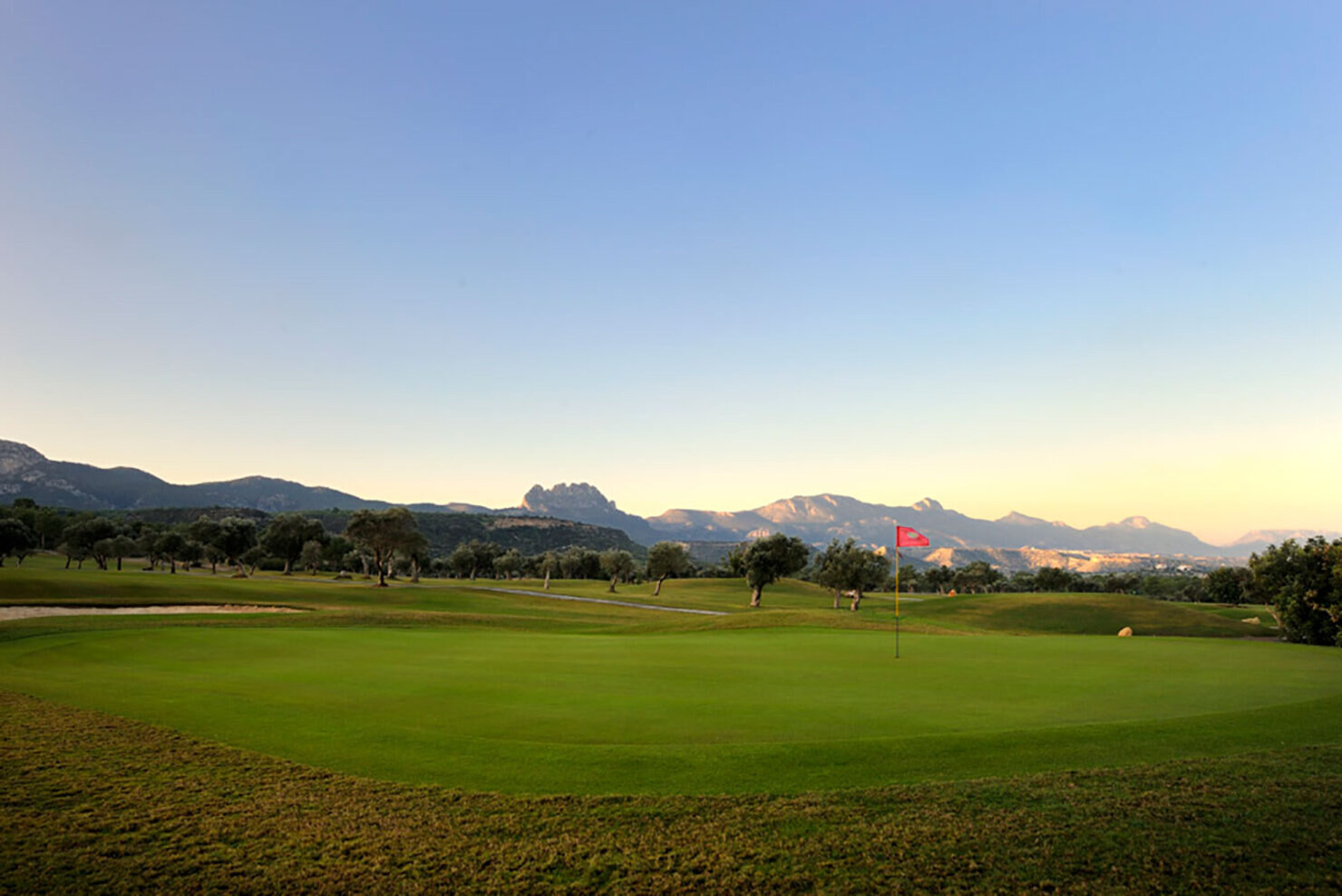 Korineum Driving Range